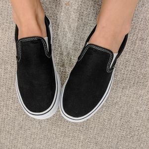 Vans slip on